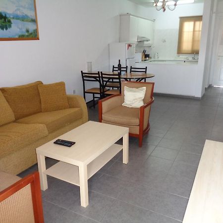 דירות לימסול Santa Barbara Complex מראה חיצוני תמונה