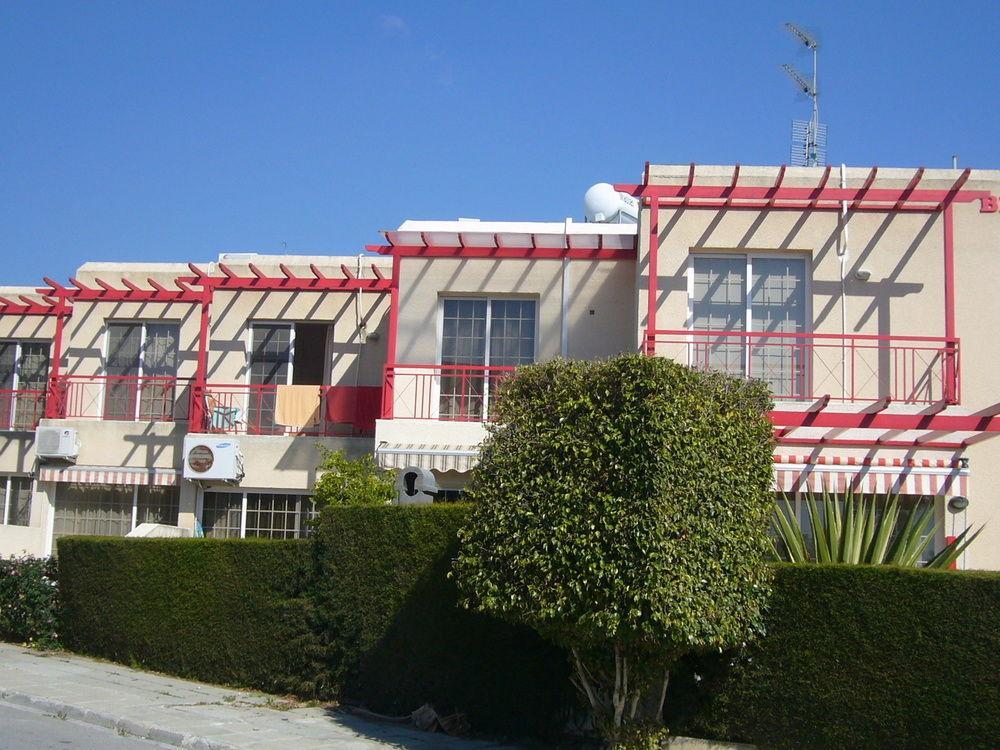 דירות לימסול Santa Barbara Complex מראה חיצוני תמונה